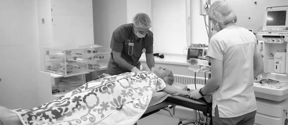 Двоплощинна ендоскопія грудей